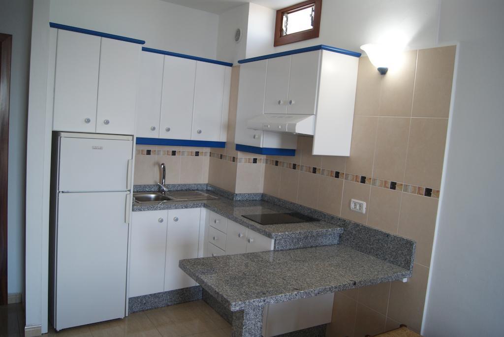 Apartamentos Los Saltos ラ・レスティンガ エクステリア 写真