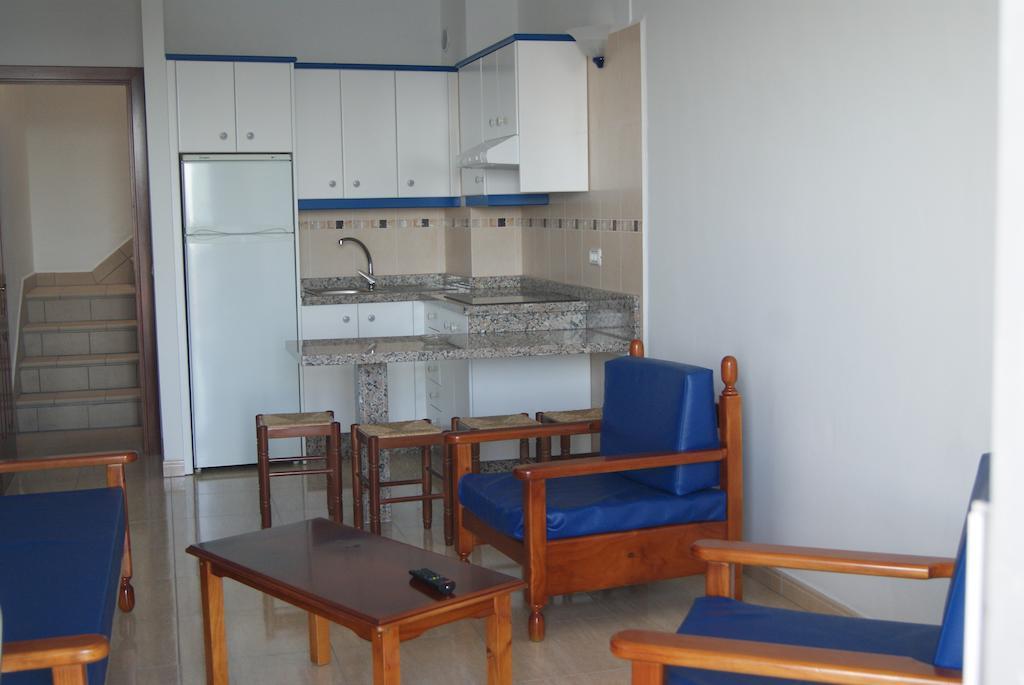 Apartamentos Los Saltos ラ・レスティンガ エクステリア 写真
